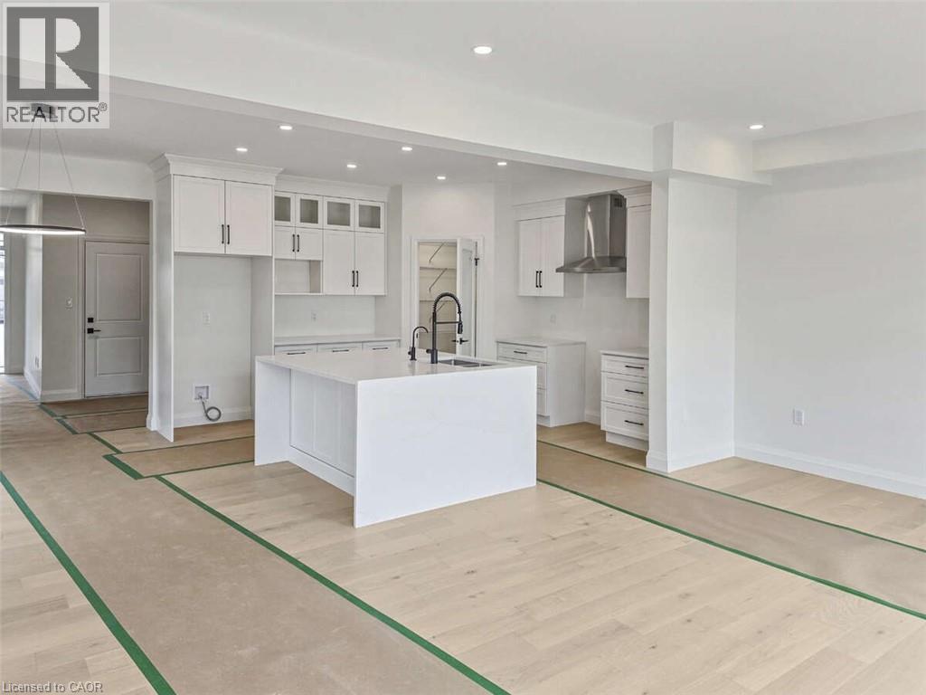 120 GRAND FLATS Trail