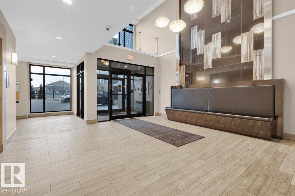 #227 1008 Rosenthal BV NW