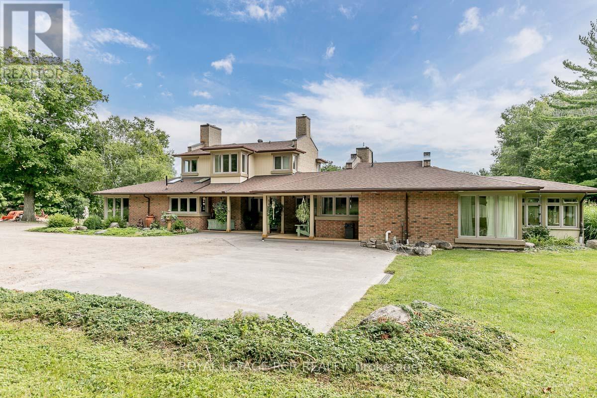 16365 BATHURST STREET