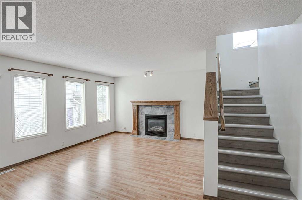 23 Prestwick Cove SE