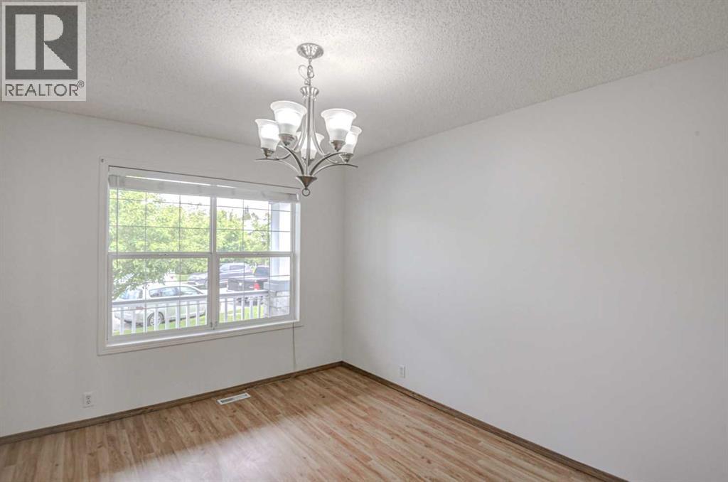 23 Prestwick Cove SE