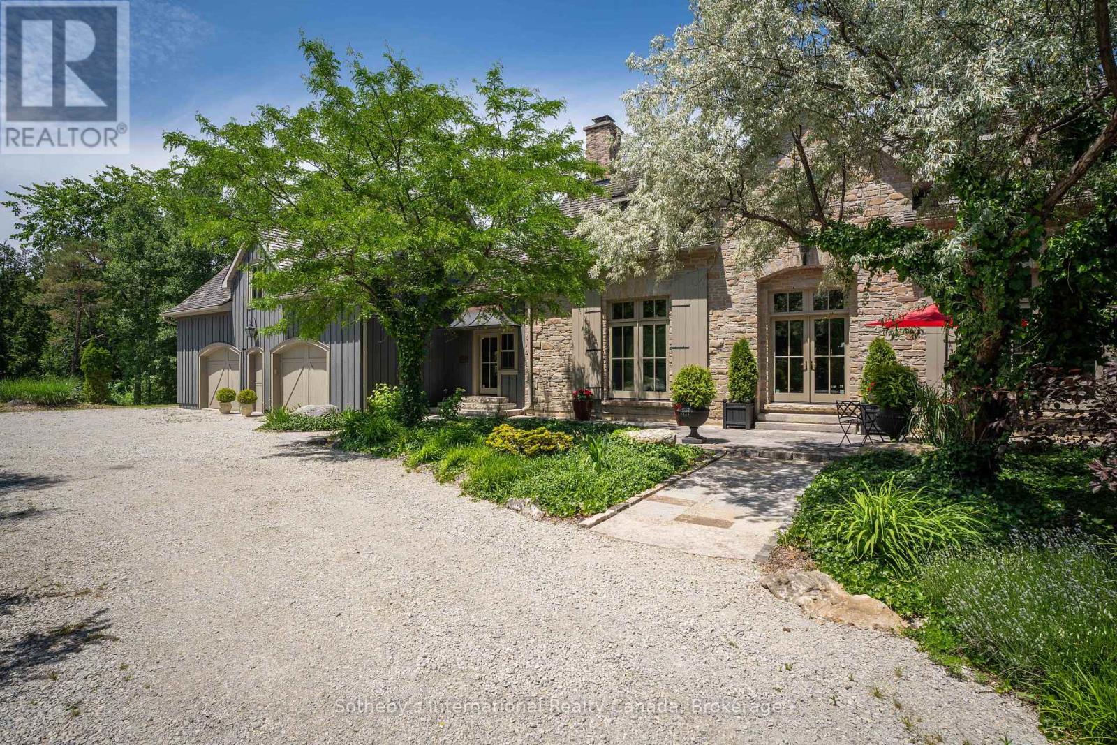828327 GREY ROAD 40