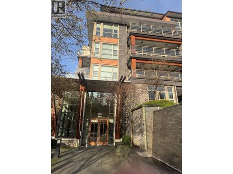 404 3602 ALDERCREST DRIVE North Vancouver BC V7G2S6