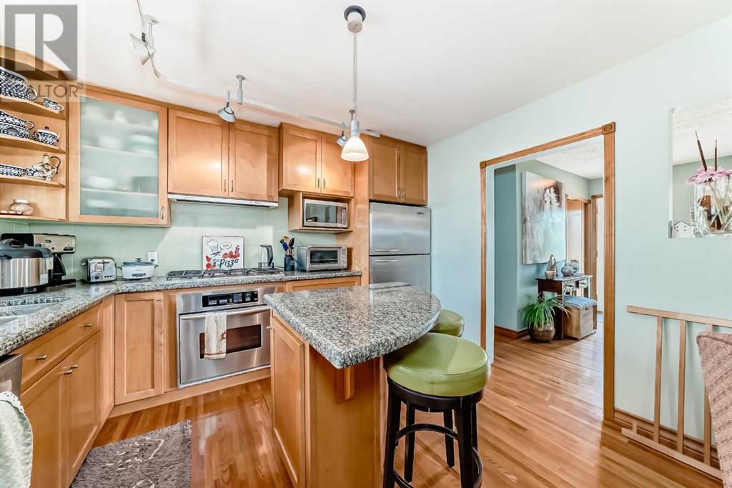 52 Windermere Road SW