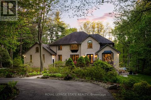 18 ELDER CRESCENT Hamilton (Ancaster) ON L0R1R0