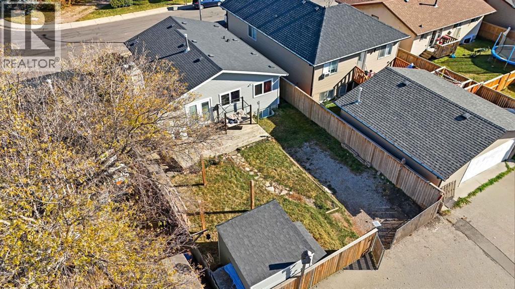 108 Falchurch Crescent NE