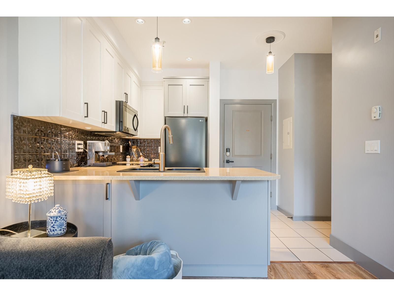 314 45530 MARKET WAY|Garrison Crossing