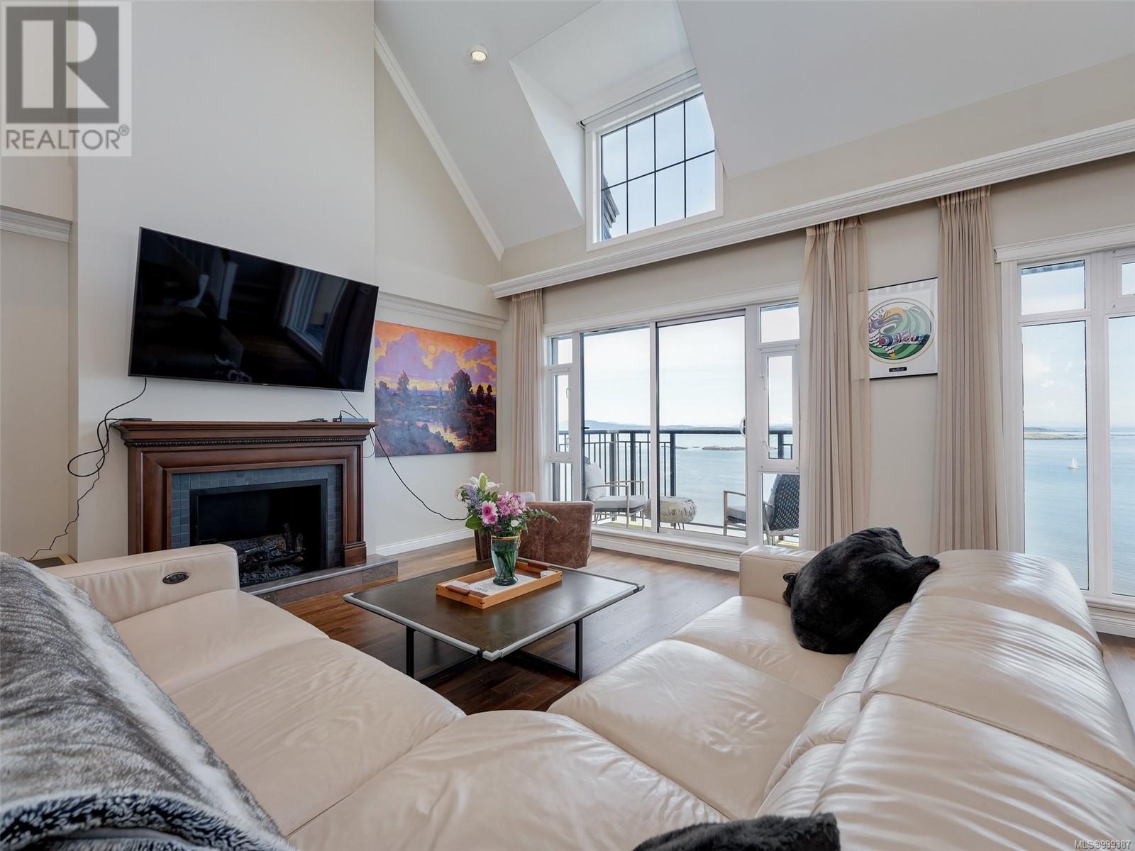 505 1175 Beach Dr