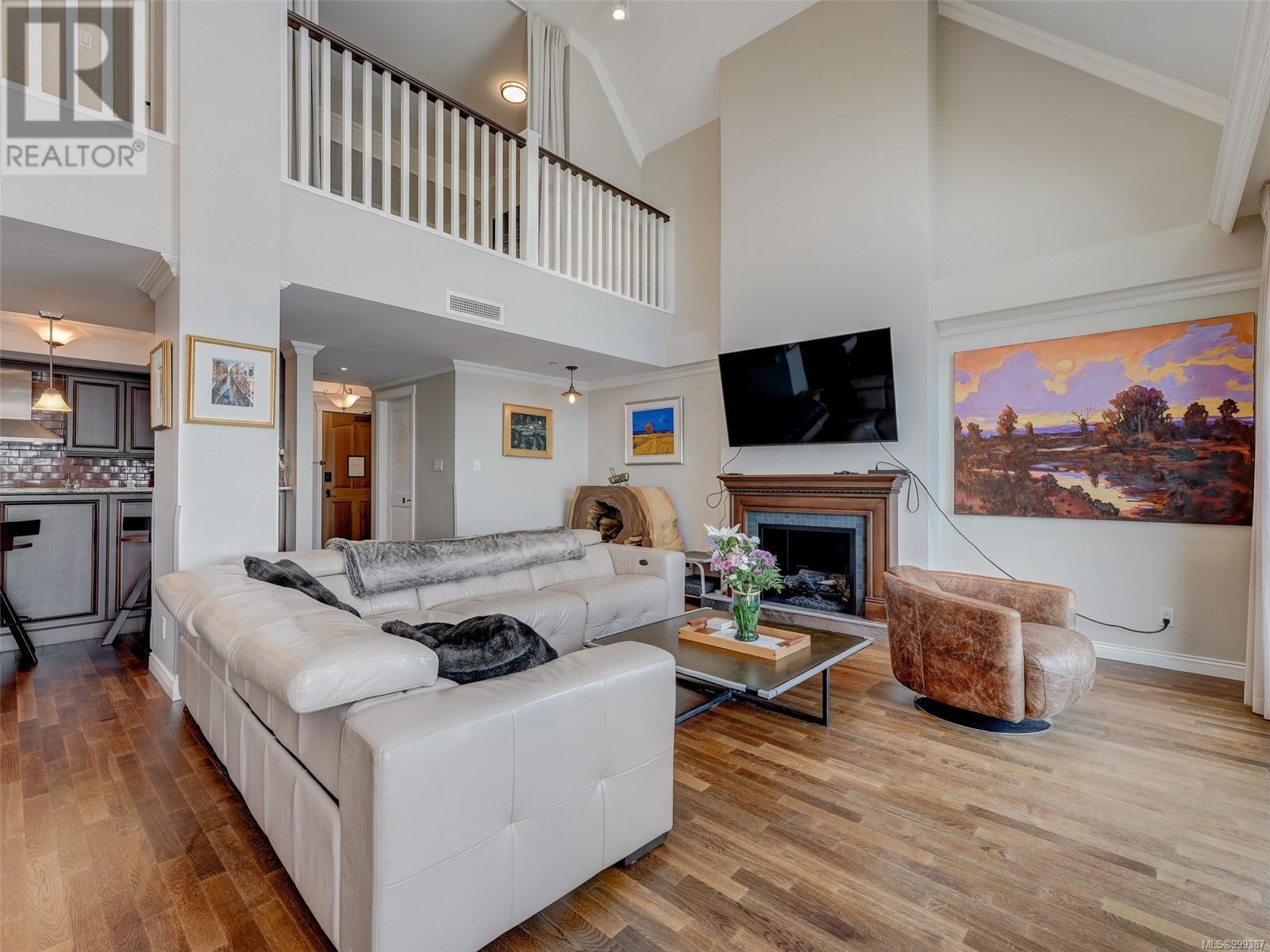 505 1175 Beach Dr
