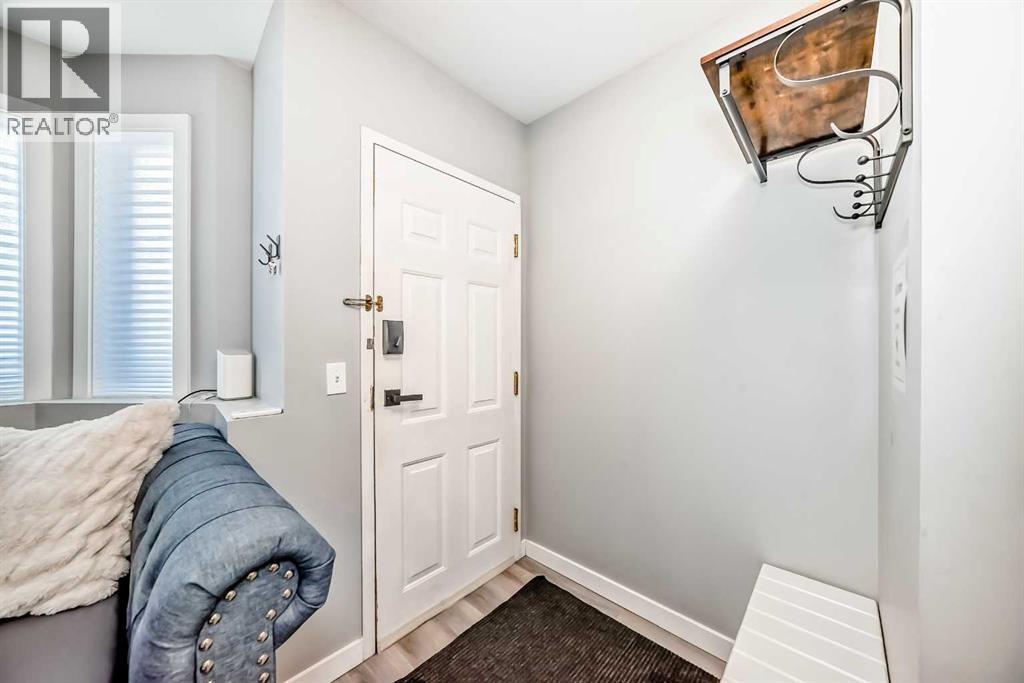 106, 1014 14 Avenue SW