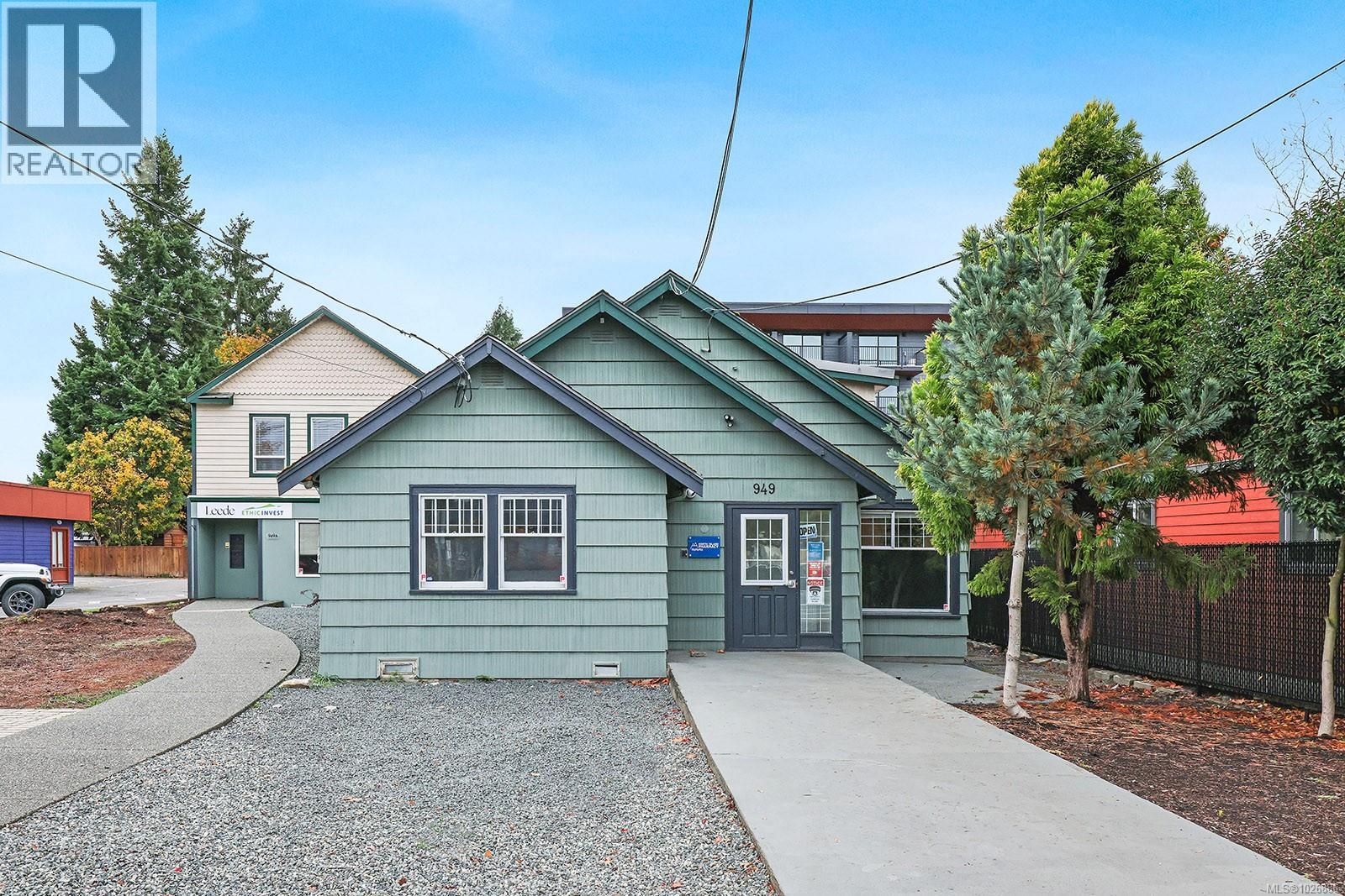 949 Fitzgerald Ave