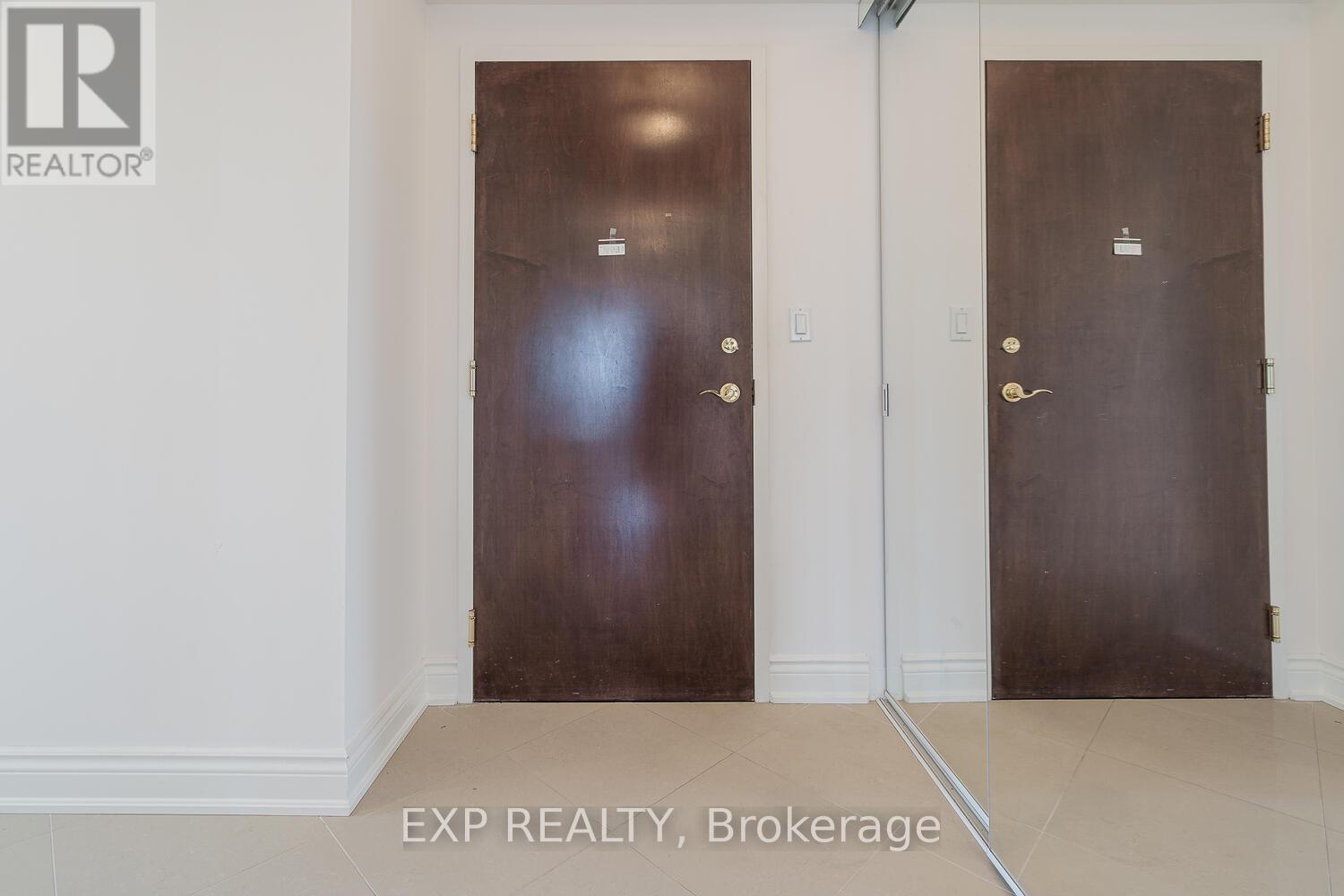 1205 - 88 PROMENADE CIRCLE