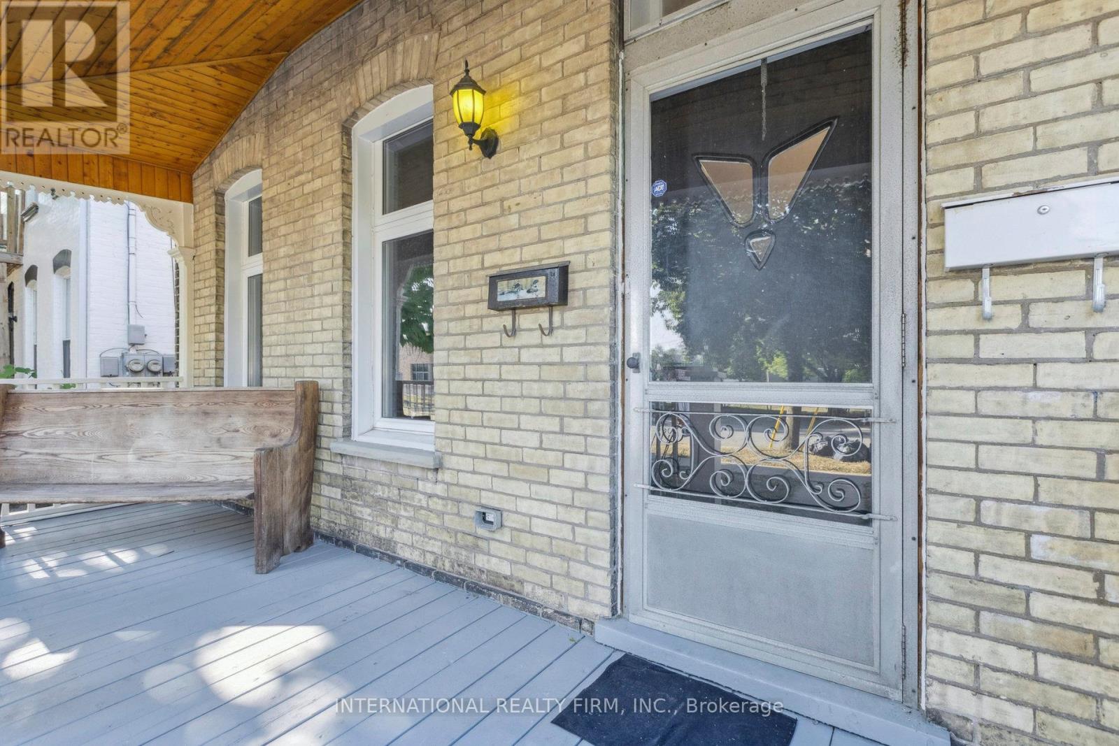 54 MARLBOROUGH STREET