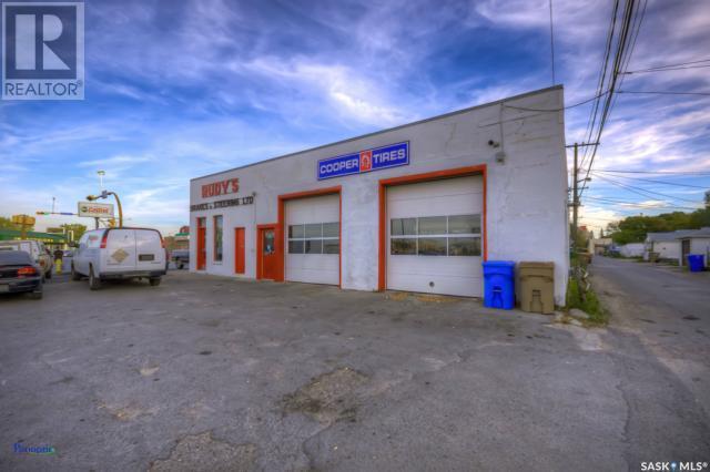 1700 Winnipeg STREET