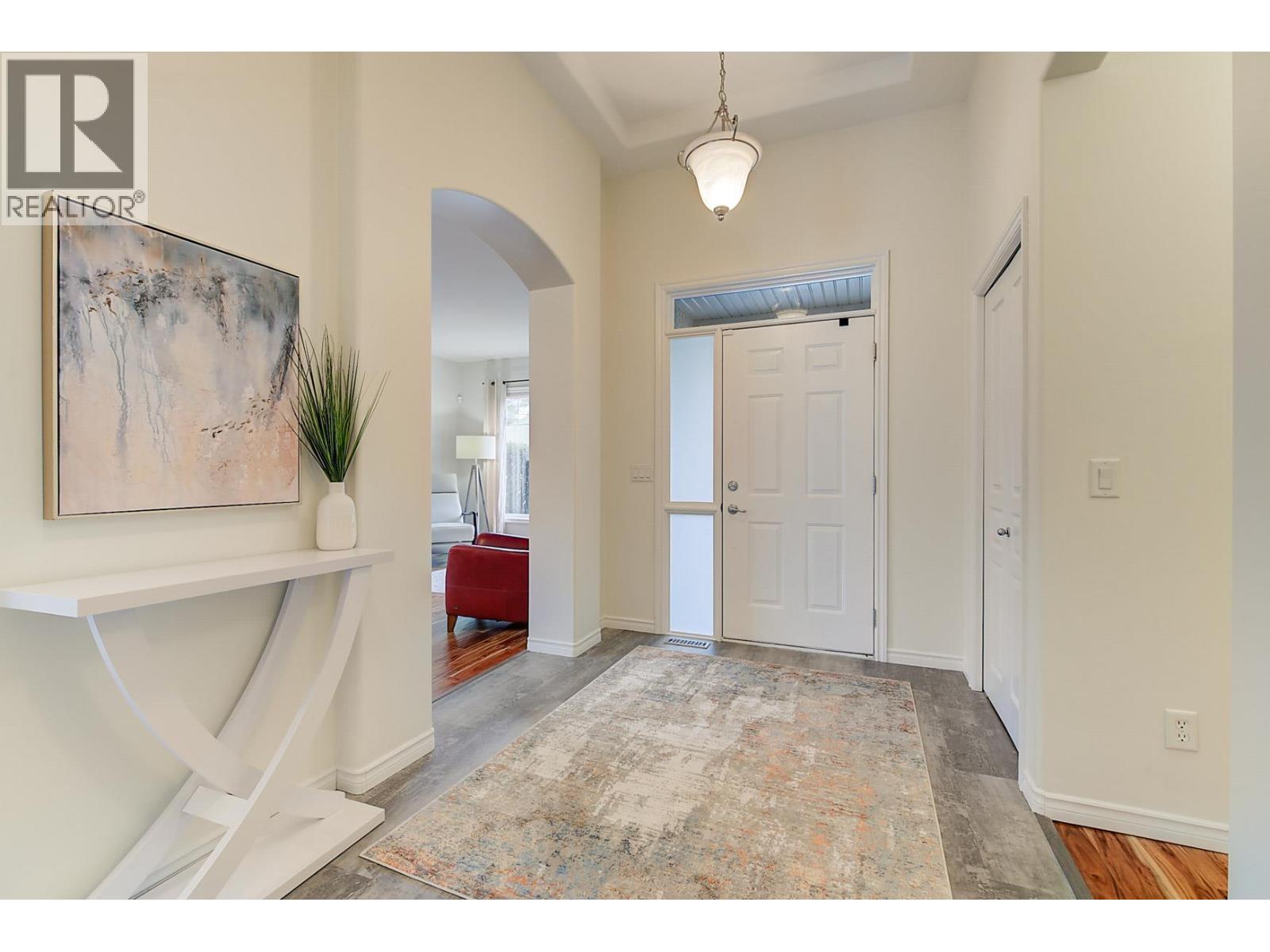 4141 Gallaghers Forest Road S