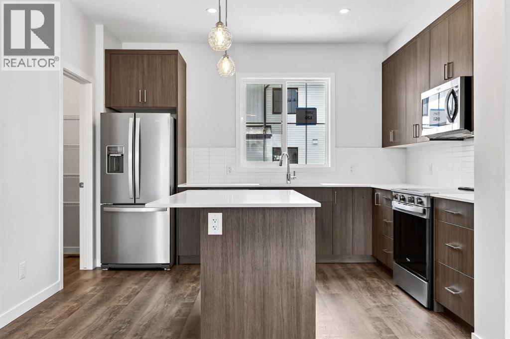 120, 1750 Rangeview Drive SE