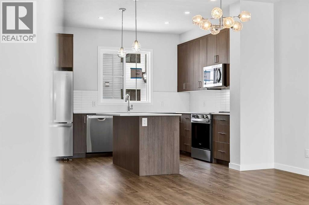 120, 1750 Rangeview Drive SE