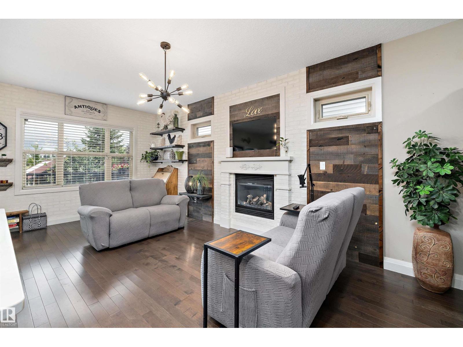 51 Greenbury CR