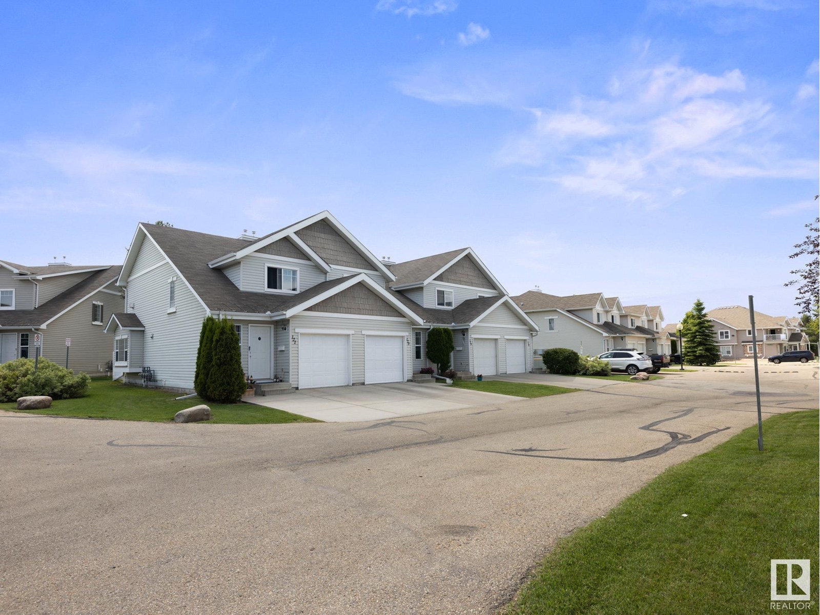 #120 150 EDWARDS DR SW