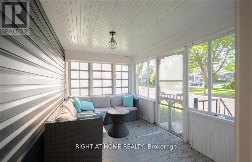 129 FOREST AVENUE