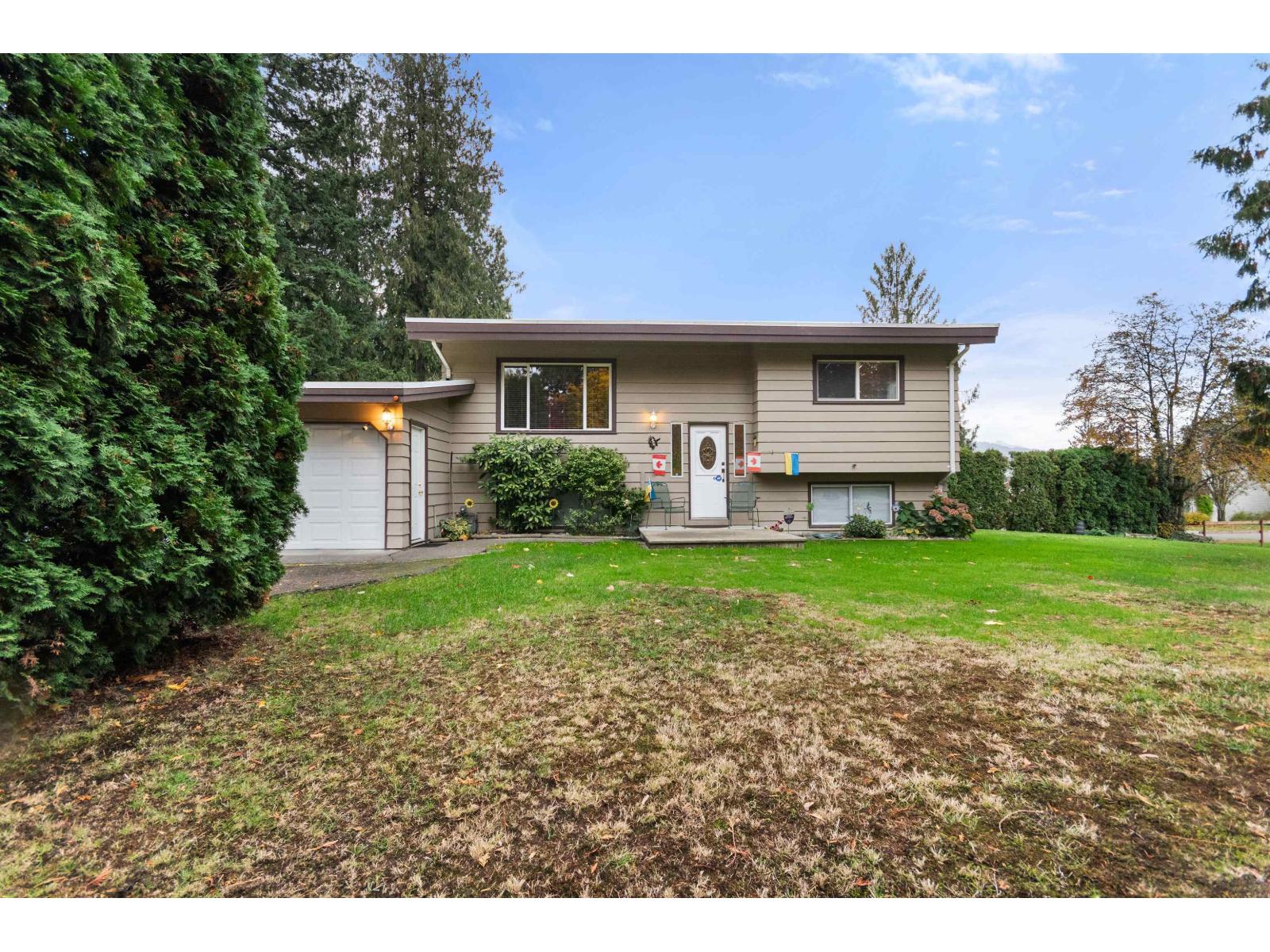 52564 YALE ROAD|Rosedale