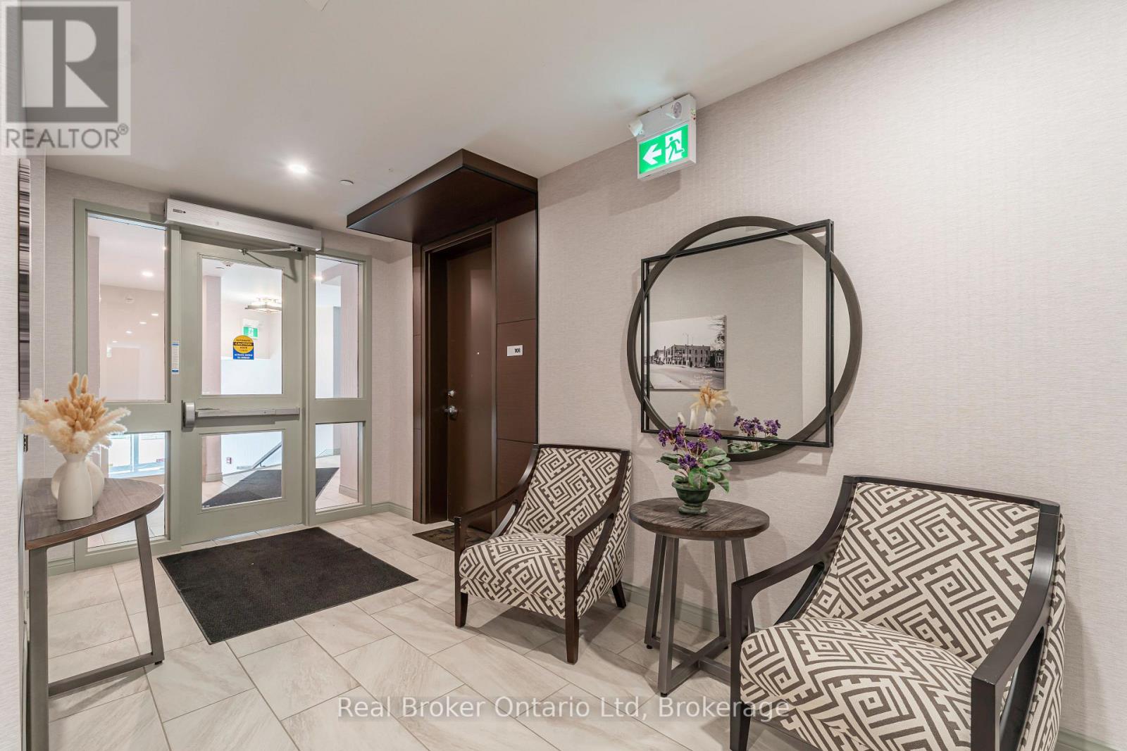 603 - 80 9TH STREET E