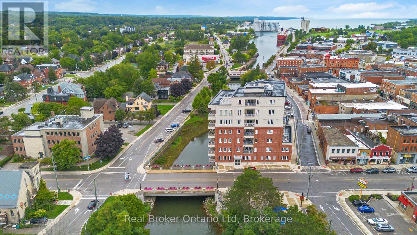 603 - 80 9TH STREET E