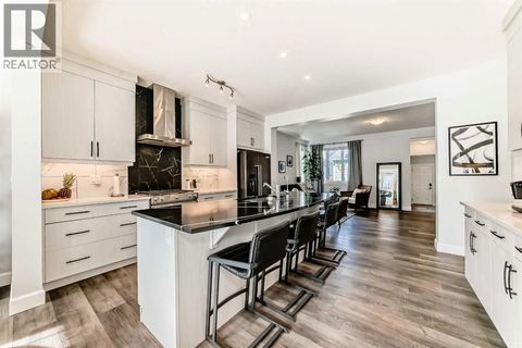 404 Yorkville Avenue SW Calgary AB T2X4S4