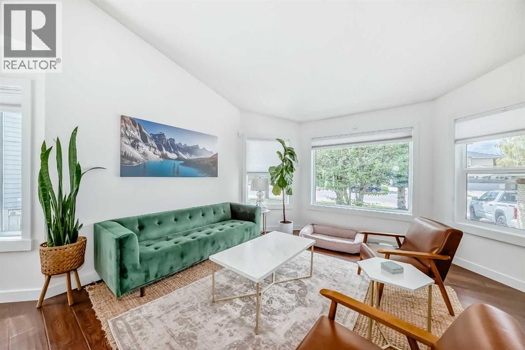 60 Sunlake Road SE