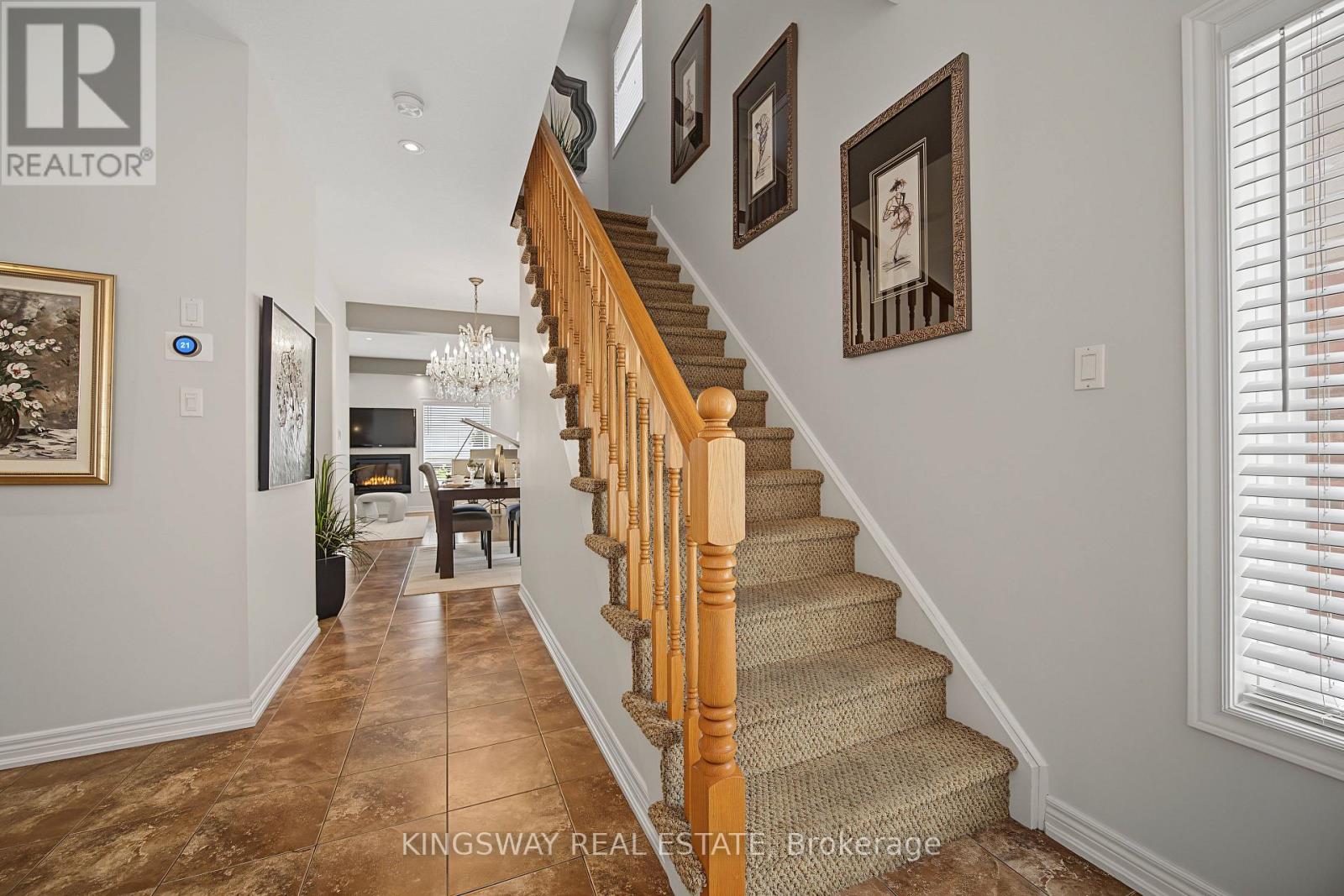 11 - 218 PLAINS ROAD E