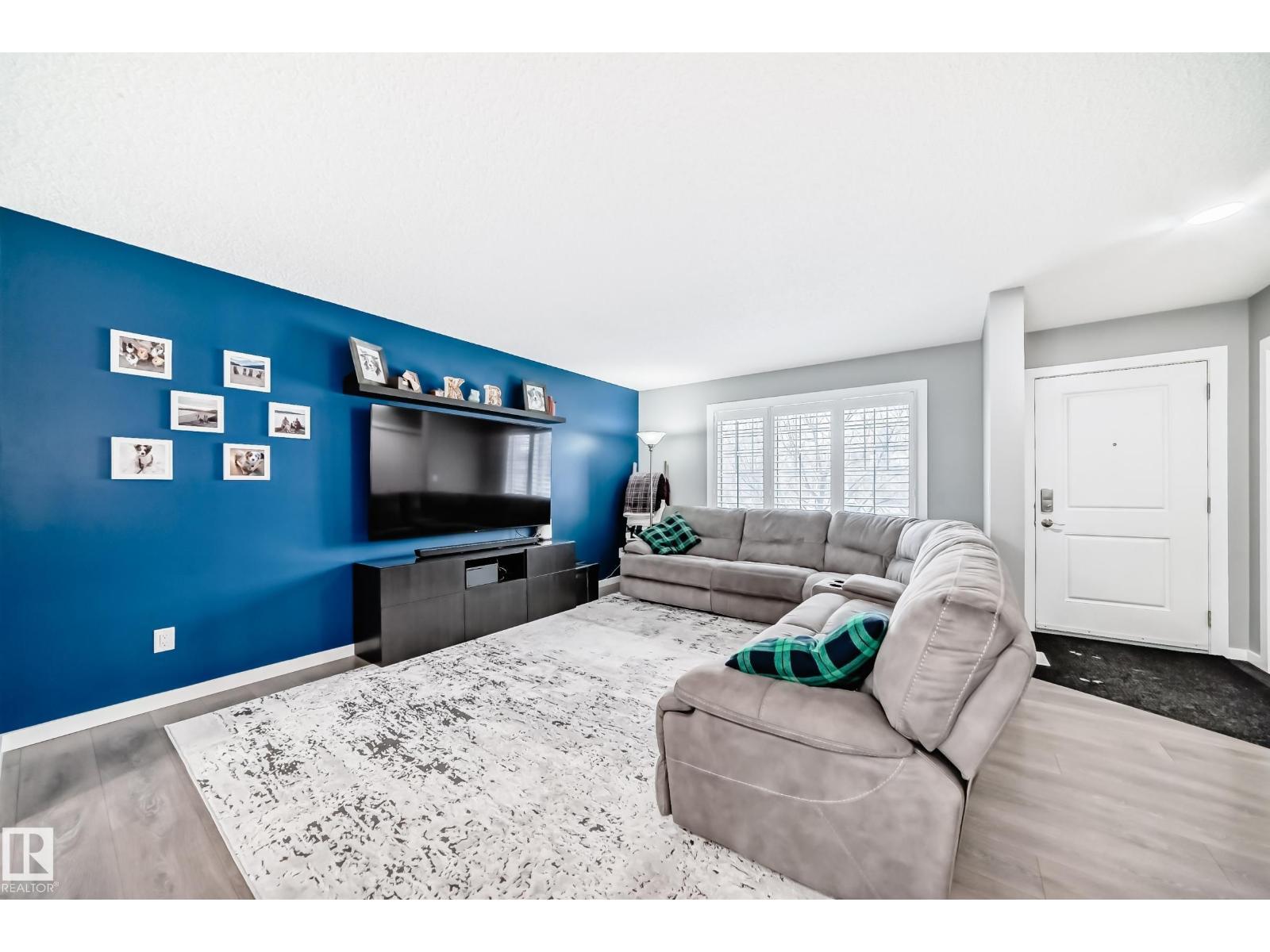 5422 CRABAPPLE LO SW