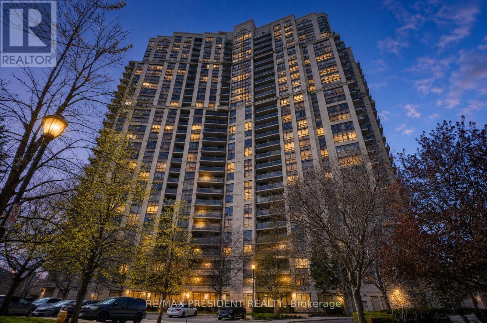 602 - 710 HUMBERWOOD BOULEVARD