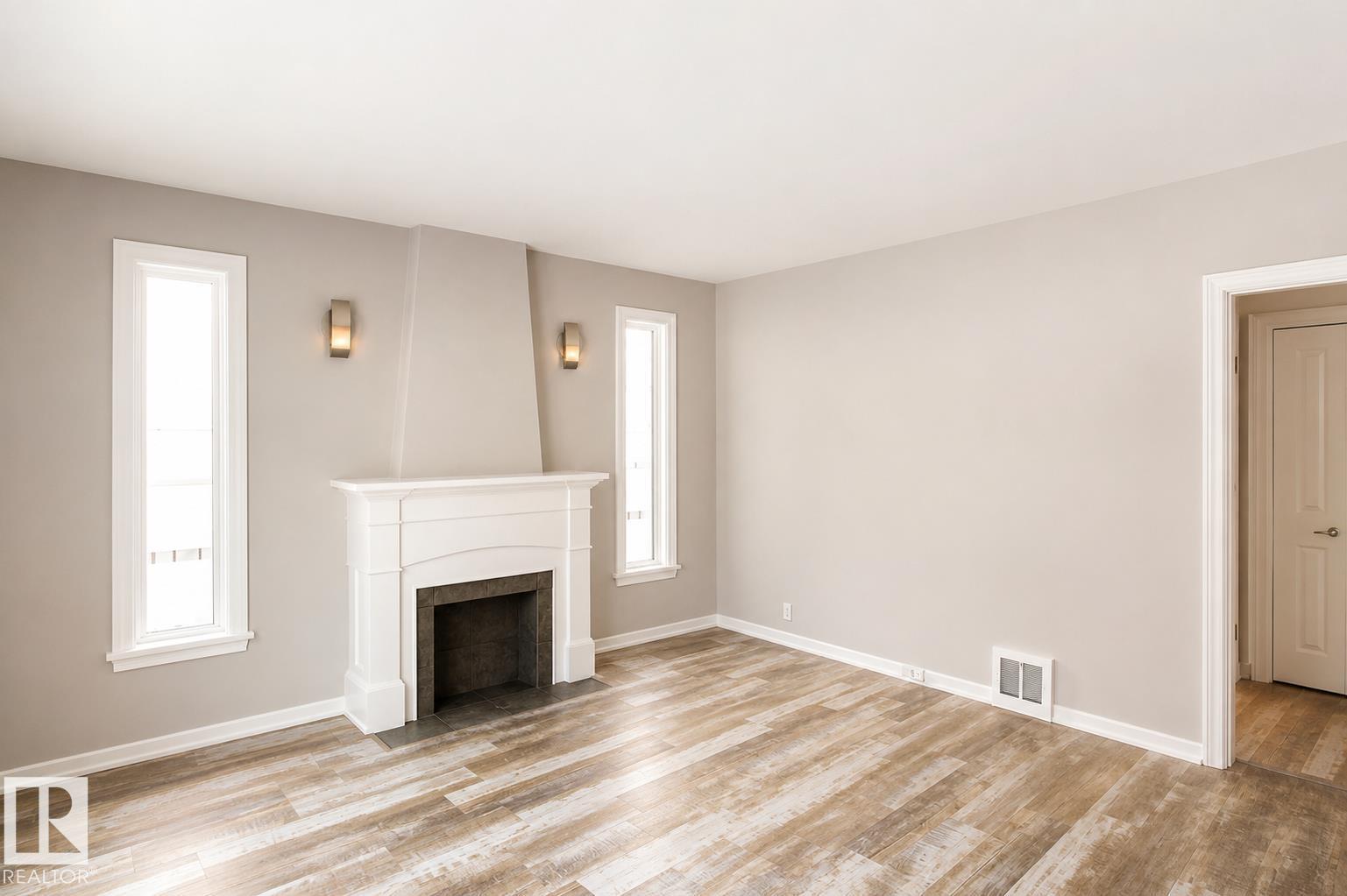 10815 112 ST NW