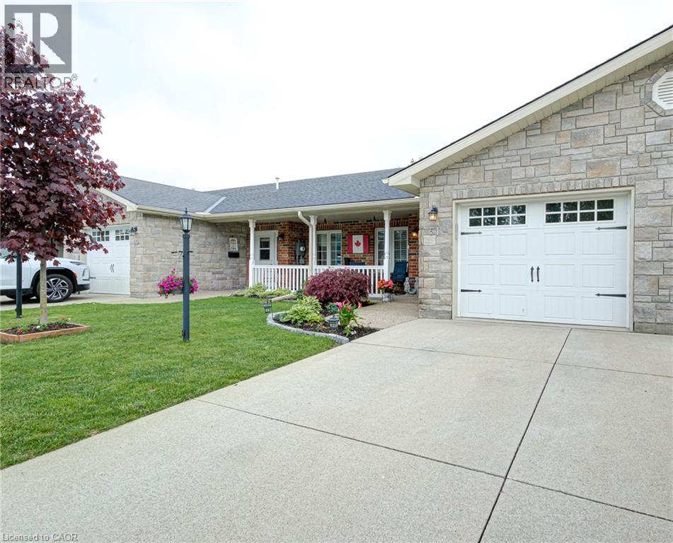51 DEVON Drive