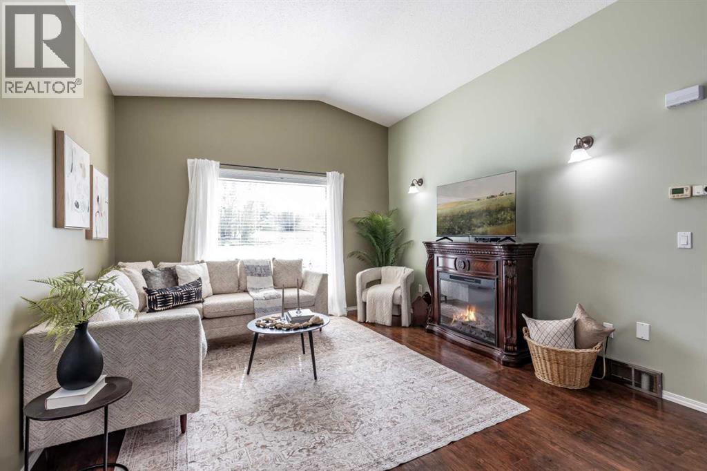 39 Greenwood Court SW