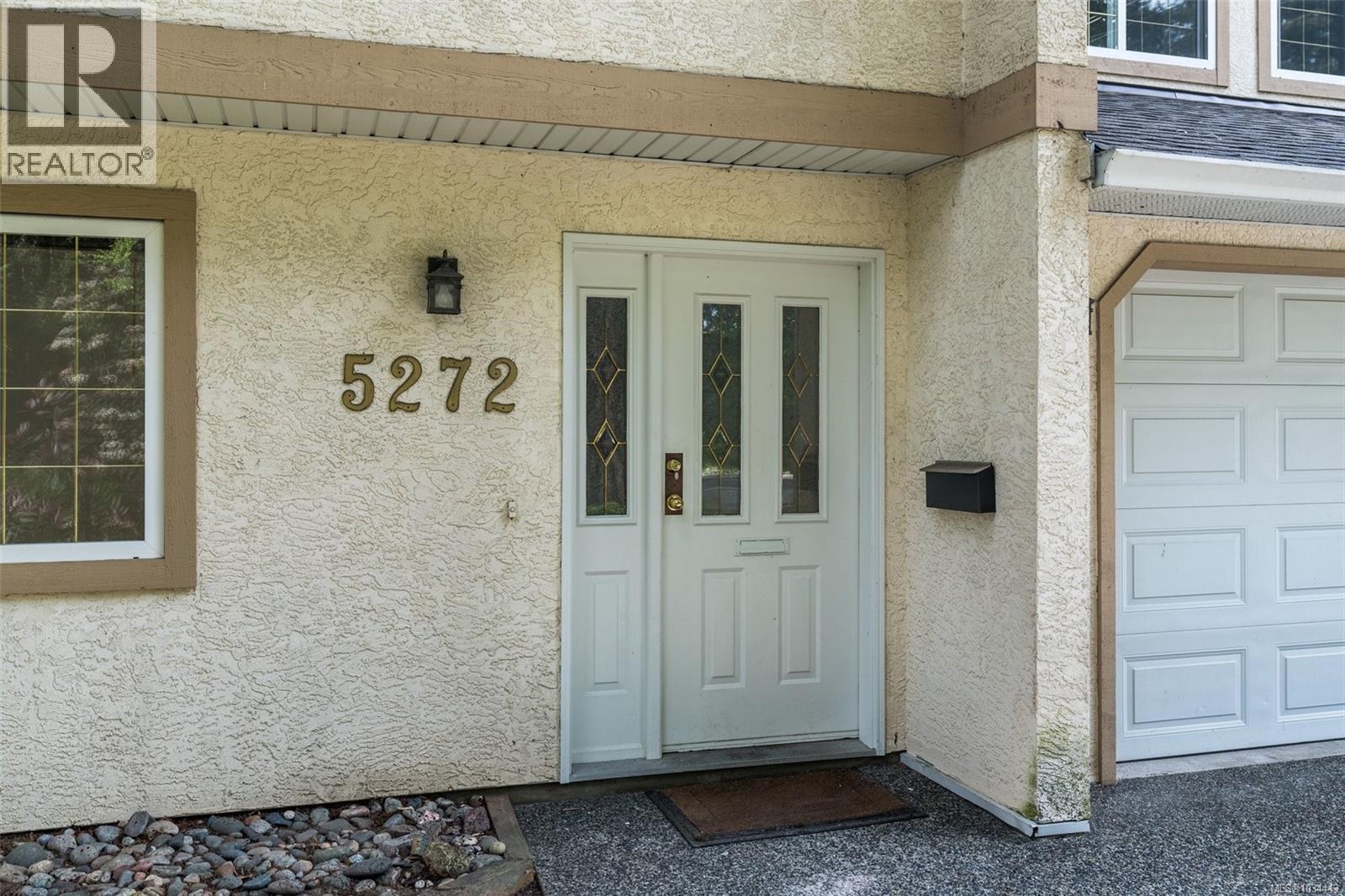 5272 Cordova Bay Rd