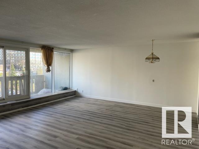 #301 9809 110 ST NW
