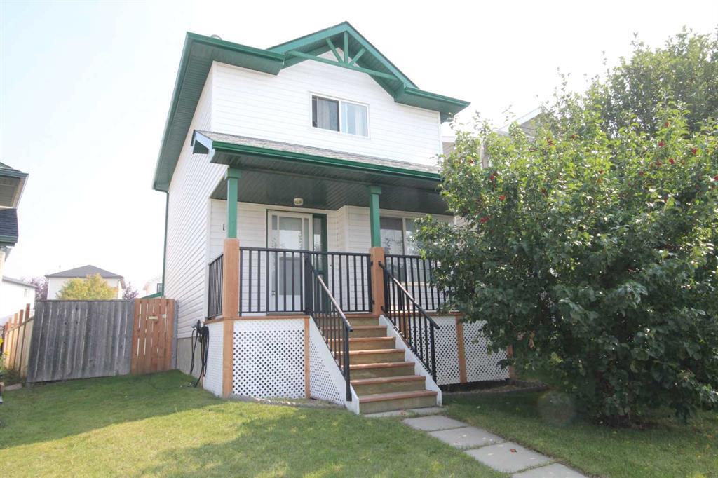 Photo 1 of 24 — 197 Martin Crossing Crescent Northeast, Calgary, AB T3J3T1