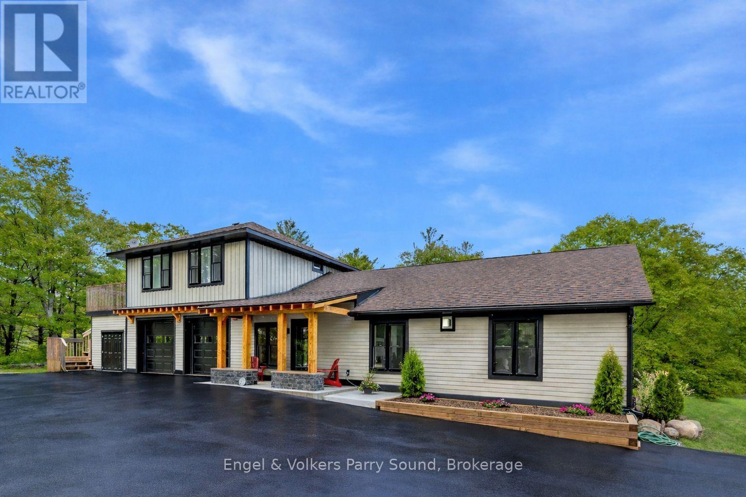49 REGENCY DRIVE