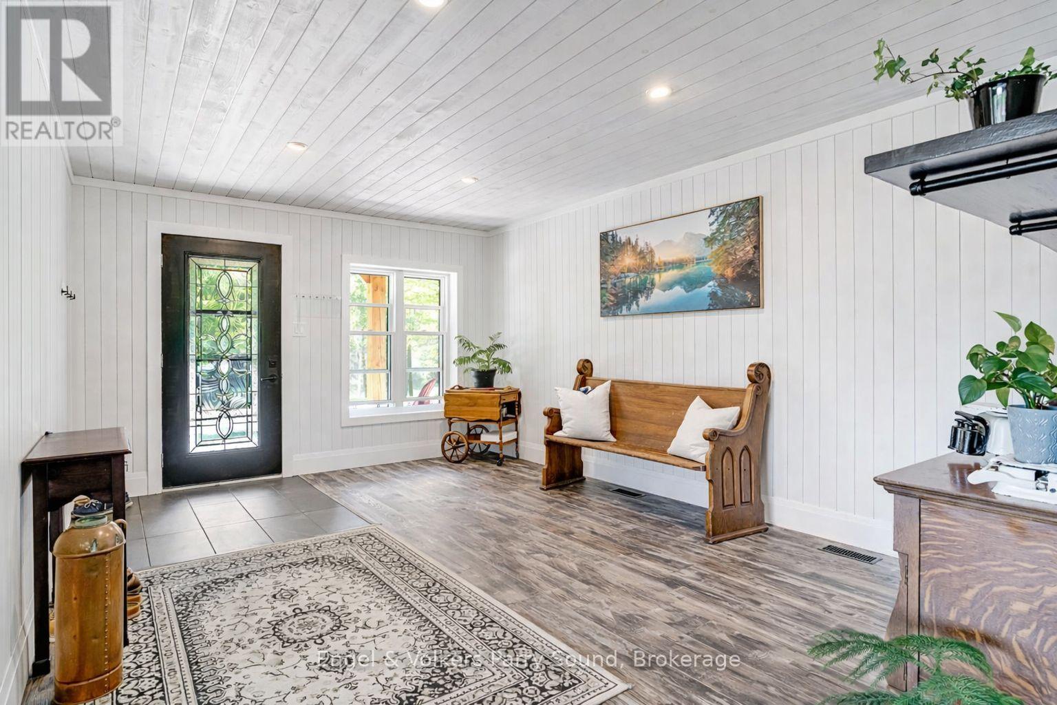 49 REGENCY DRIVE