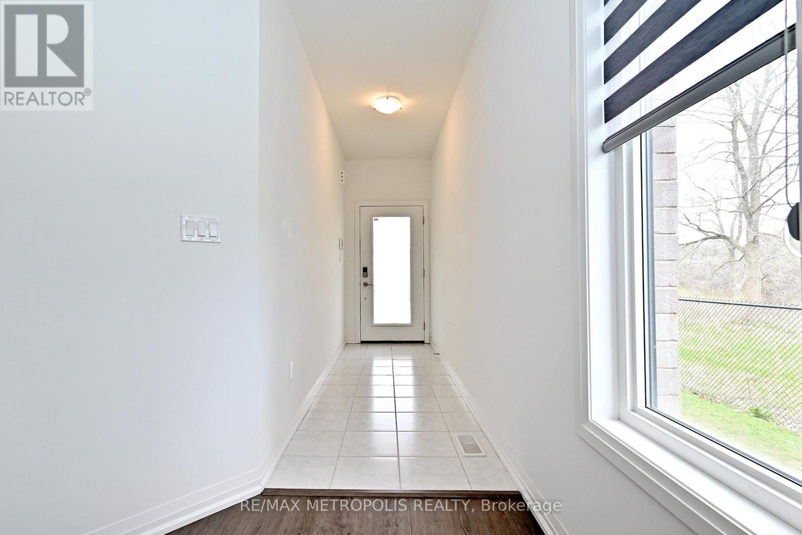 104 - 4552 PORTAGE ROAD