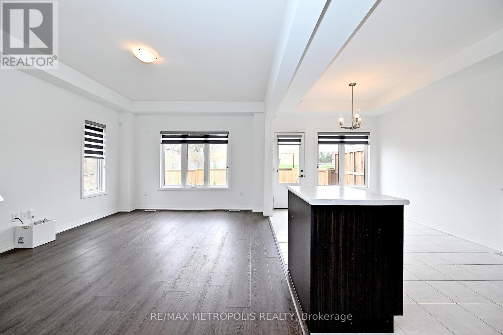 104 - 4552 PORTAGE ROAD