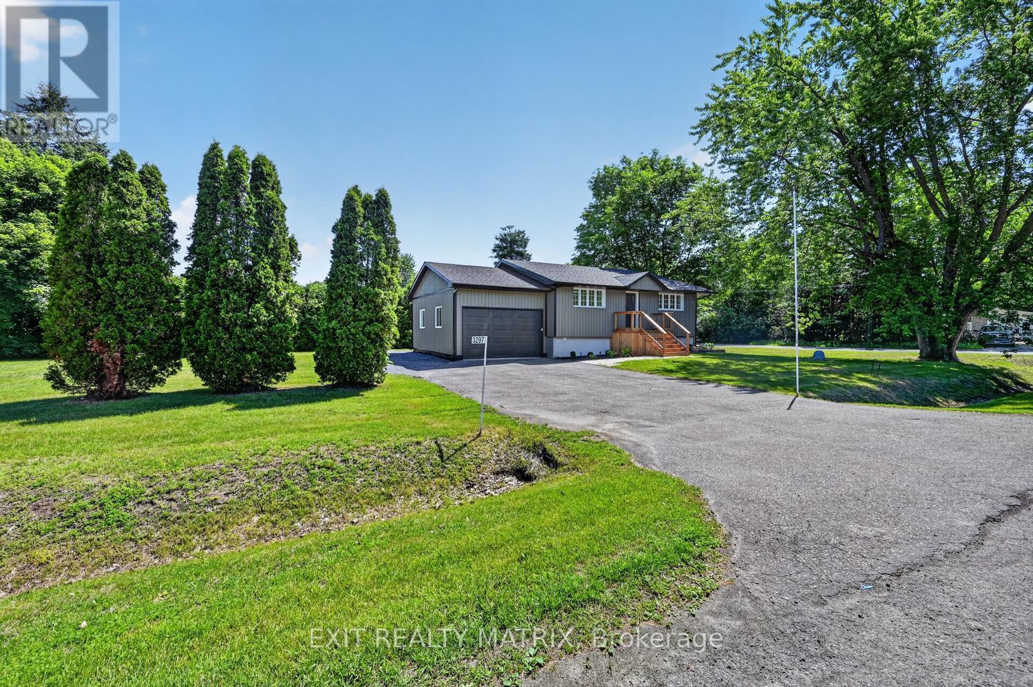 3297 WAYNE STREET - Photo 2