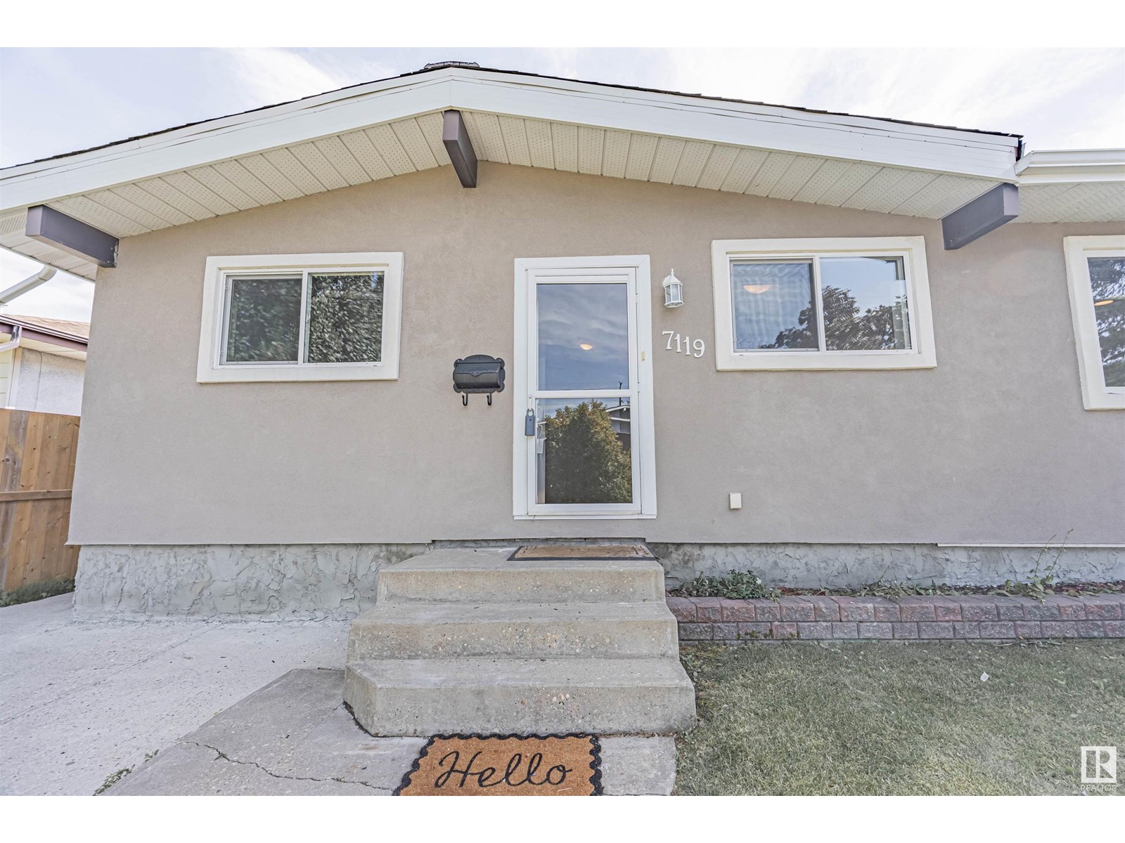 7119 136 AV NW