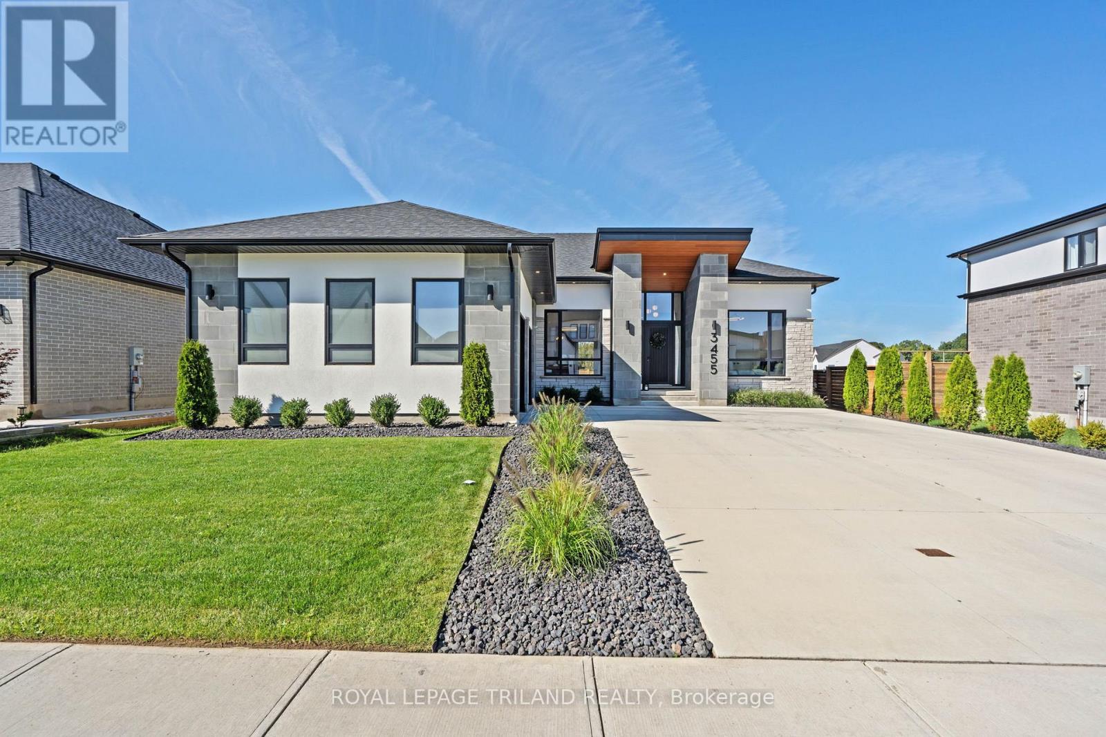 3455 GRAND OAK CROSSING