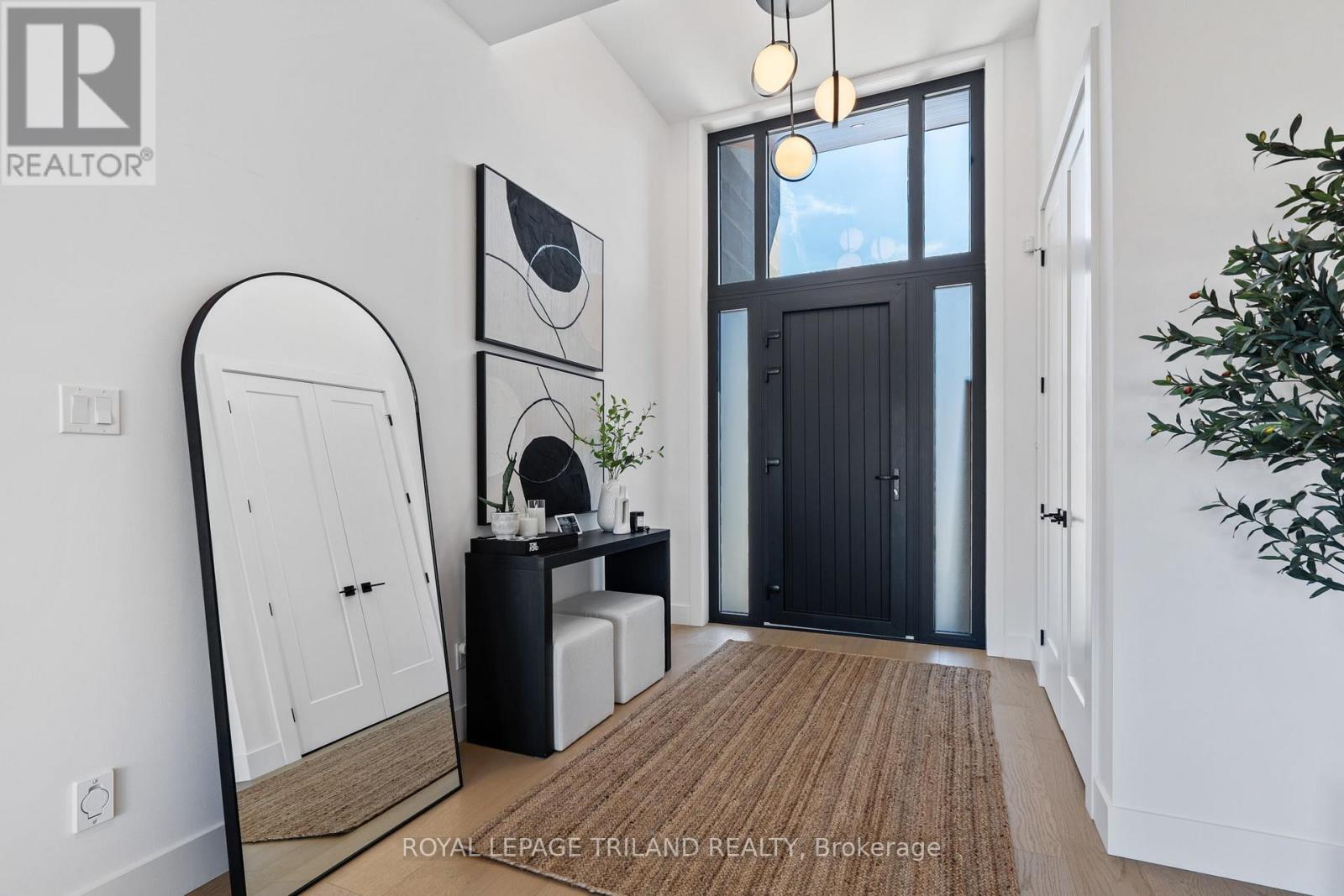 3455 GRAND OAK CROSSING