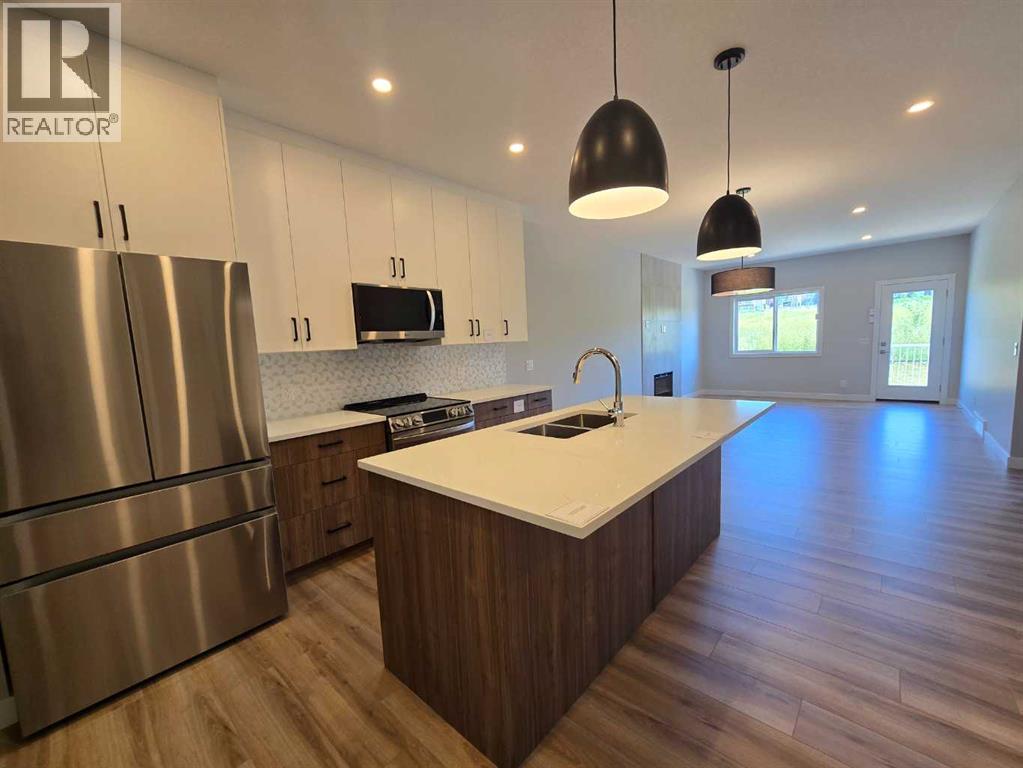176 Lakewood Circle