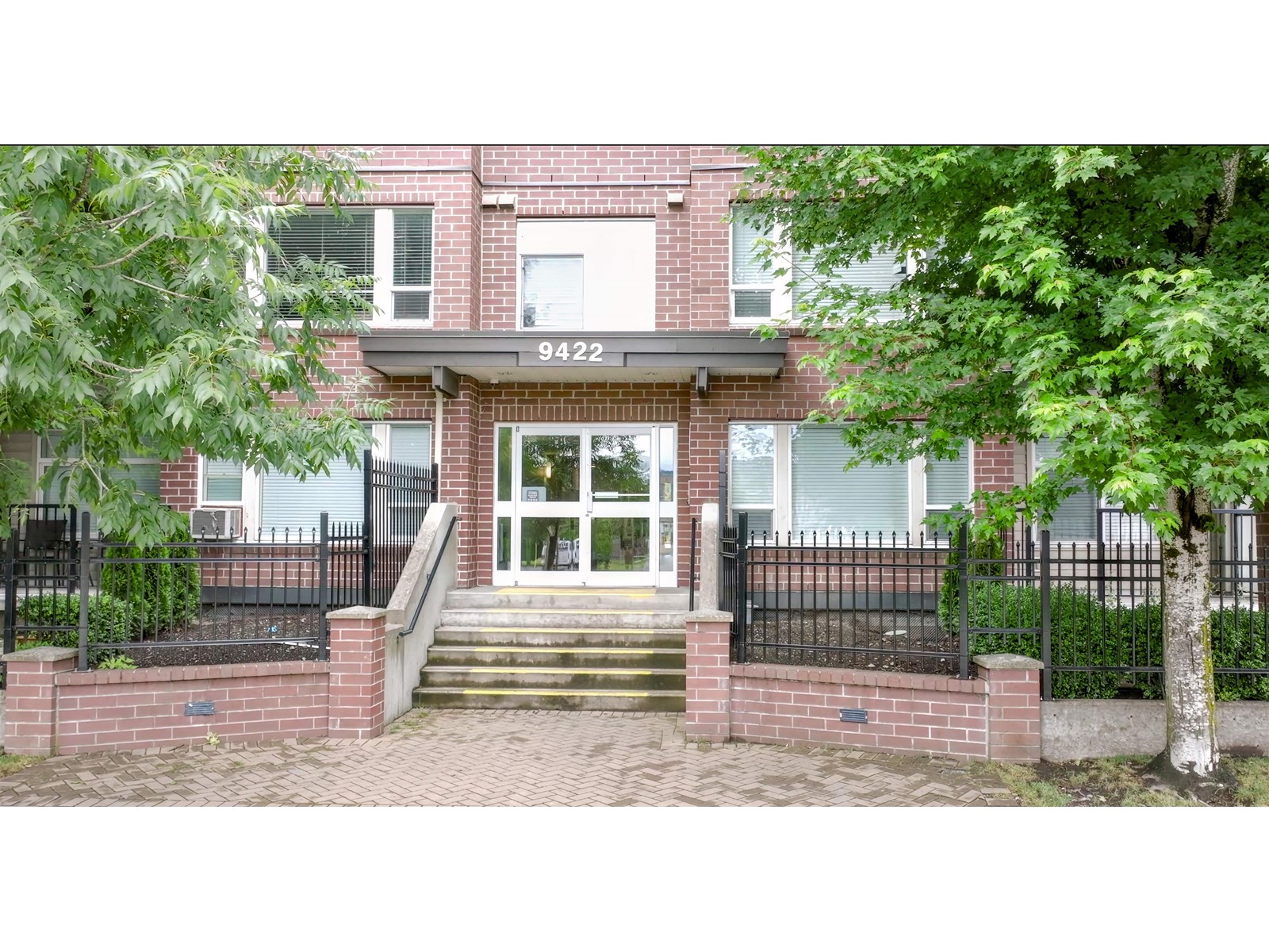 215 9422 VICTOR STREET|Chilliwack Proper East