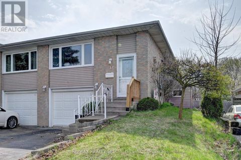 11 DINISON CRESCENT Kitchener ON N2E2W3