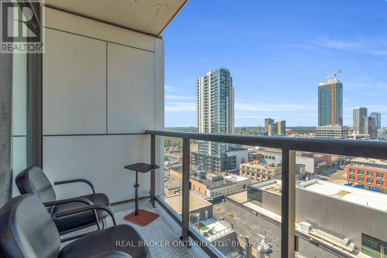 1210 - 55 DUKE STREET W